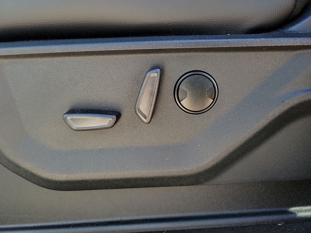 New 2026 Avalanche Ford F-250® Lariat® image 20