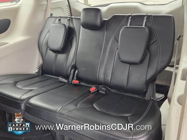 Used 2023 White Chrysler Touring L image 10