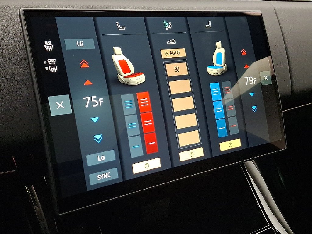 New 2026 Varesine Blue Land Rover SE image 13