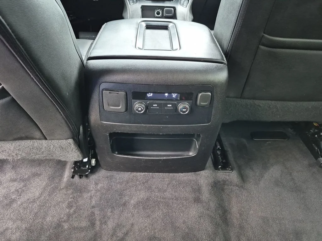Used 2019 Gray Chevrolet LT image 35