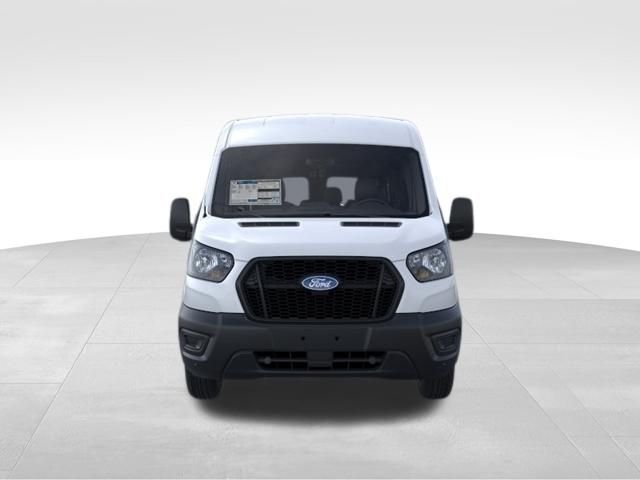 New 2026 Oxford White Ford Passenger Van XL image 7