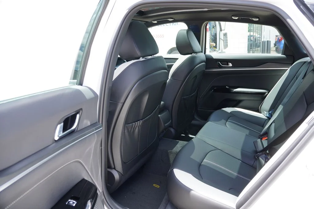 New 2026 Snow White Pearl Kia GT-Line AWD image 11