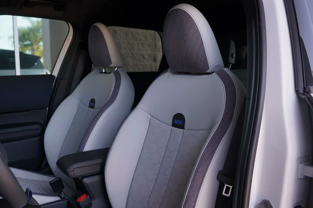 2026 MINI Countryman S - Photo 13
