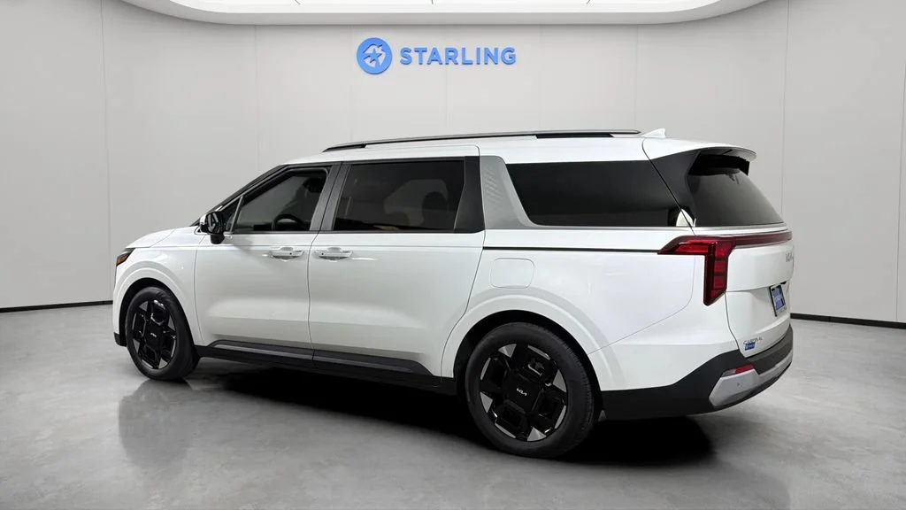Used 2025 White Kia EX image 4