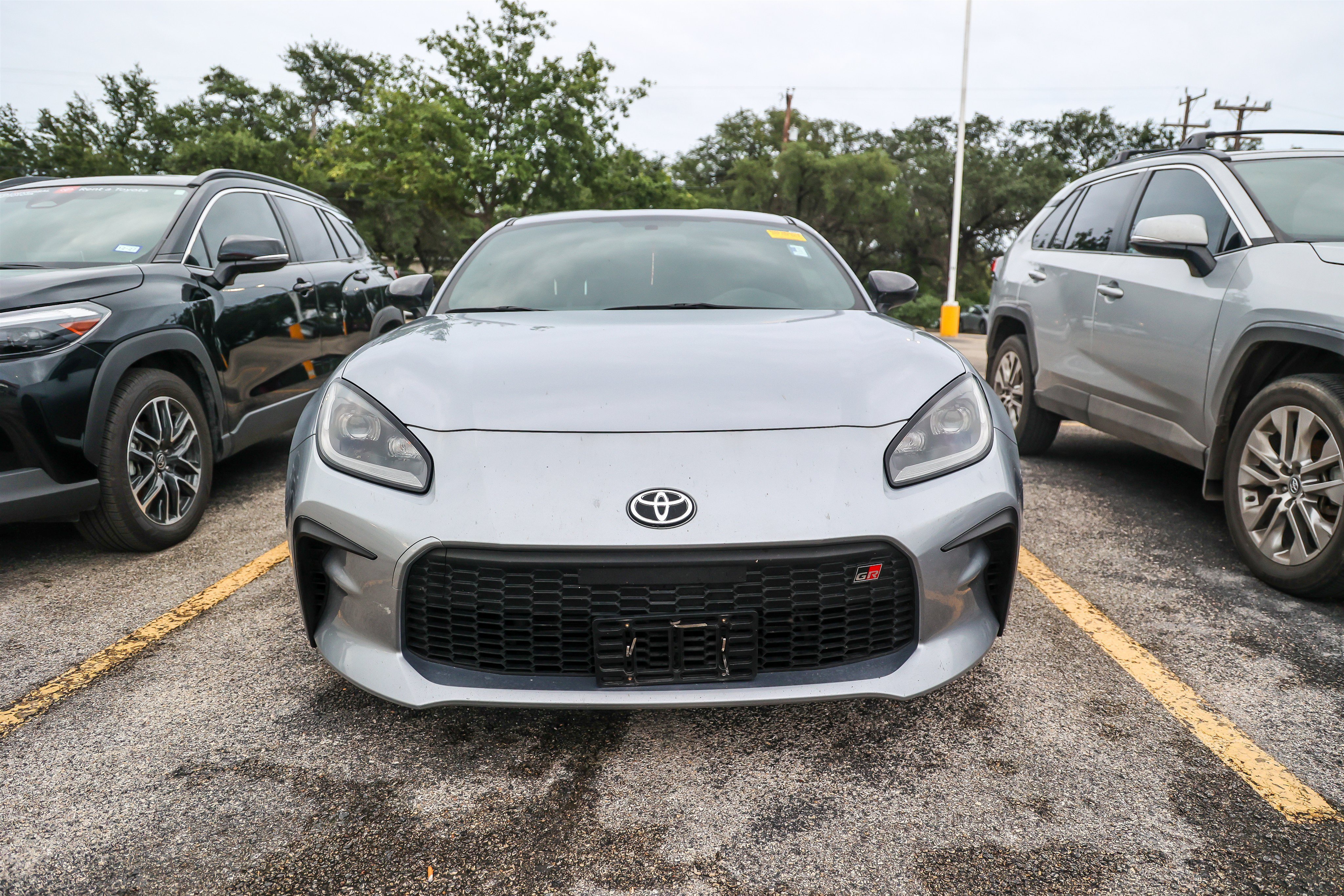 Used 2024 STEEL Toyota Premium image 3