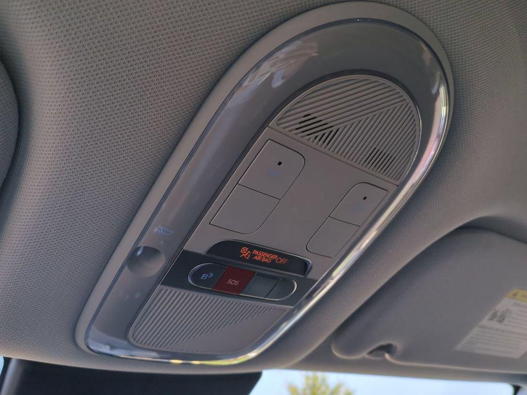 New 2026 Black Hyundai SE Standard Range image 23