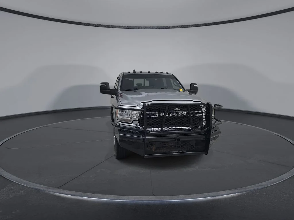 Used 2024 Silver Ram Tradesman image 5