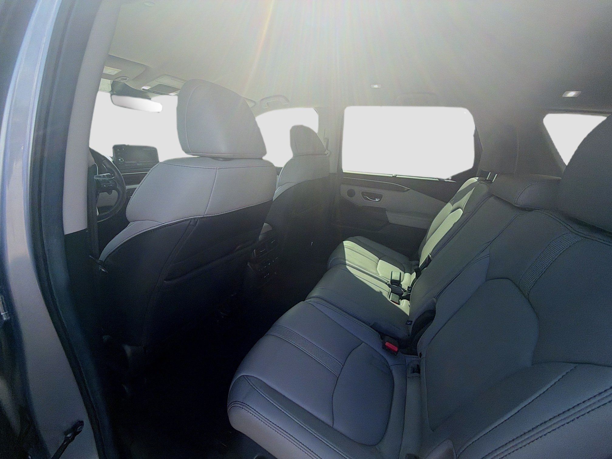 2025 Honda Pilot EX-L - Photo 24