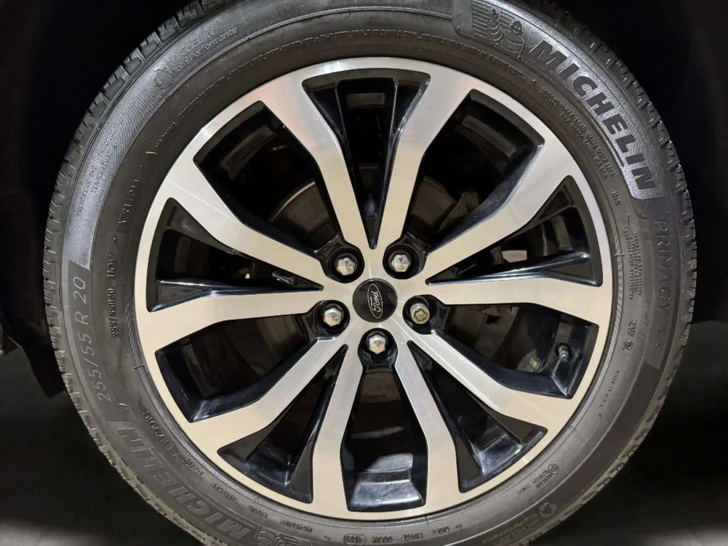 Used 2022 Agate Black Metallic Ford ST-Line image 36