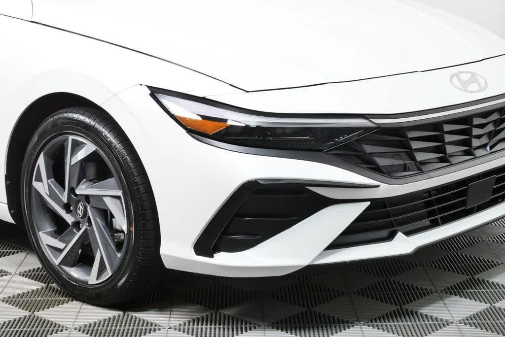New 2026 Serenity White Hyundai Limited image 14