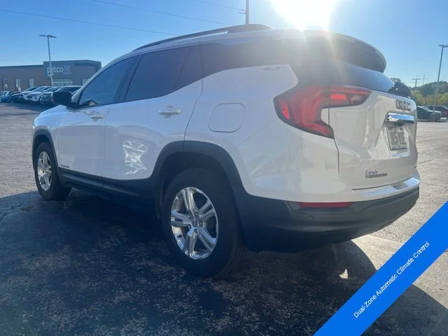 Used 2020 Summit White GMC SLE image 8