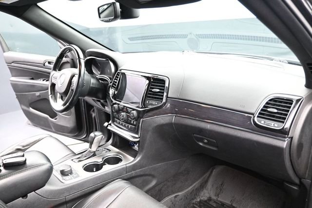 Used 2021 Gray Jeep Overland image 28