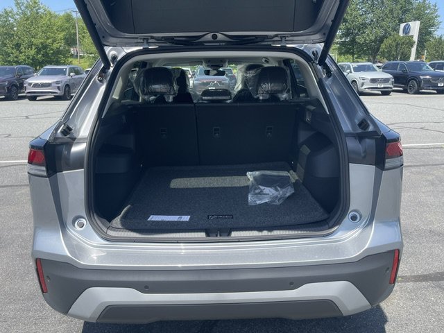 New 2026 Pyrite Silver Metallic Volkswagen 2.0T SE image 9