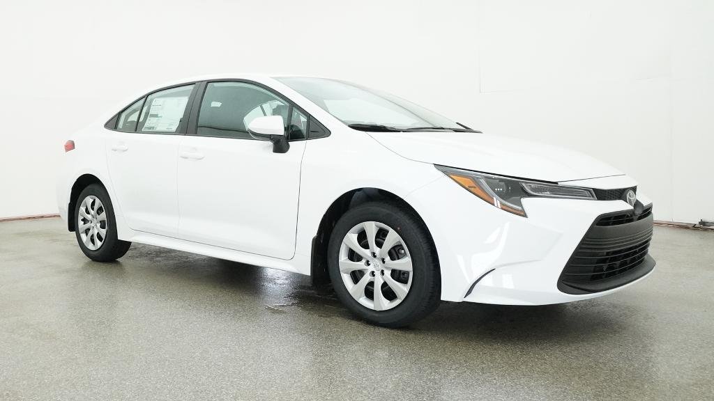 New 2026 Ice Cap Toyota LE image 39
