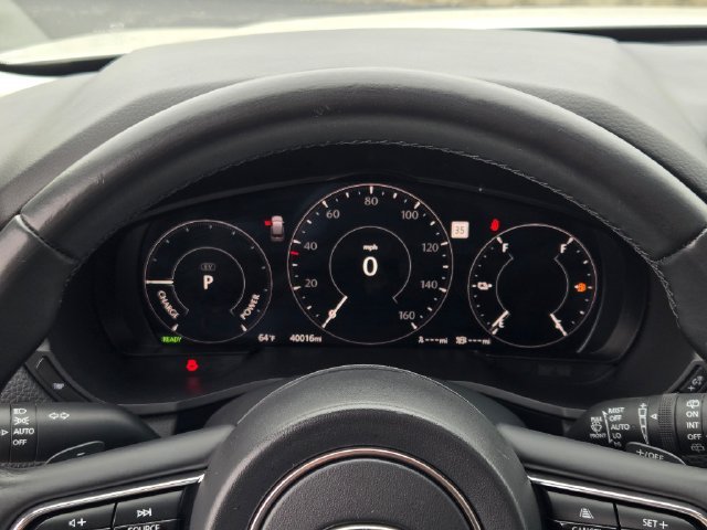 Used 2024 White Mazda Premium image 34