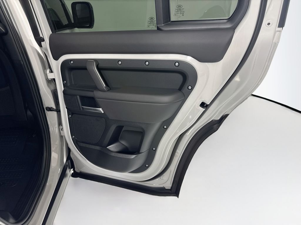 New 2026 Borasco Grey Land Rover X-Dynamic SE image 28