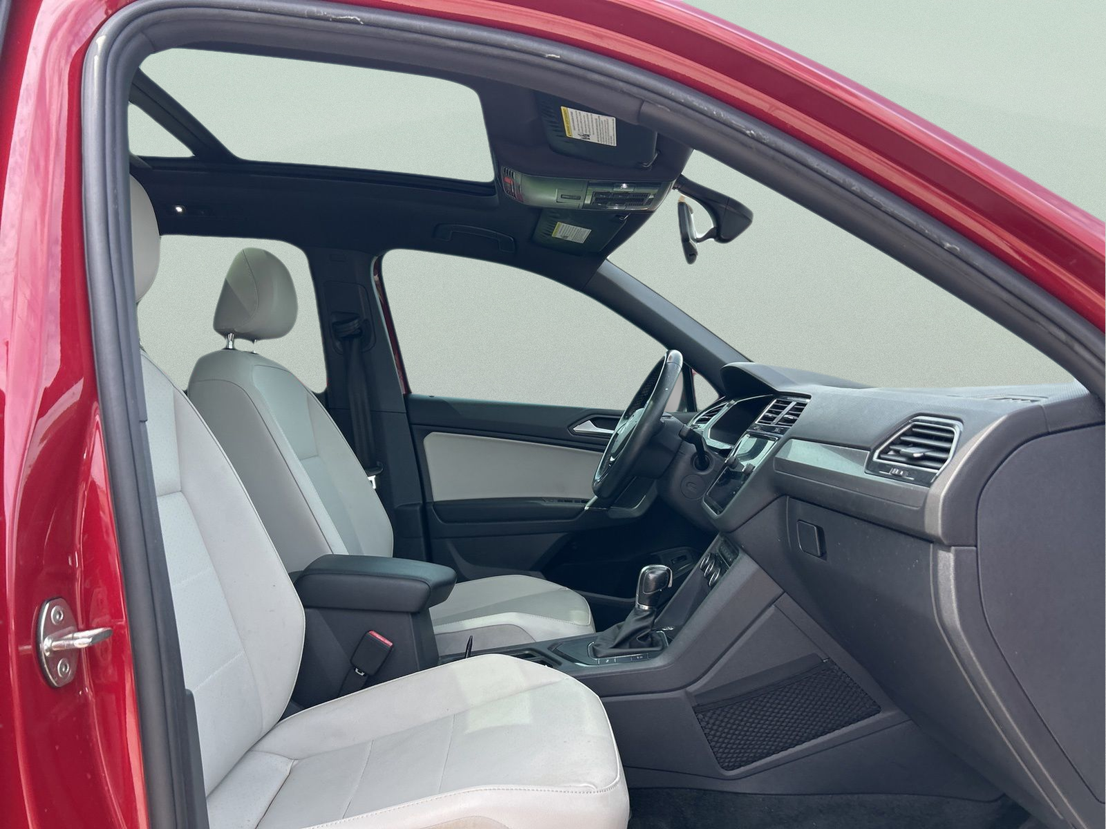 Used 2019 Red Volkswagen 2.0T SEL R-Line image 12