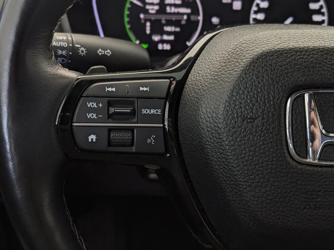 Certified Used 2025 White Honda Sport - - FWD - Honda Sensing Suite - Heated Seats - 9 Touchscreen - Wireless CarPlay & More! image 16