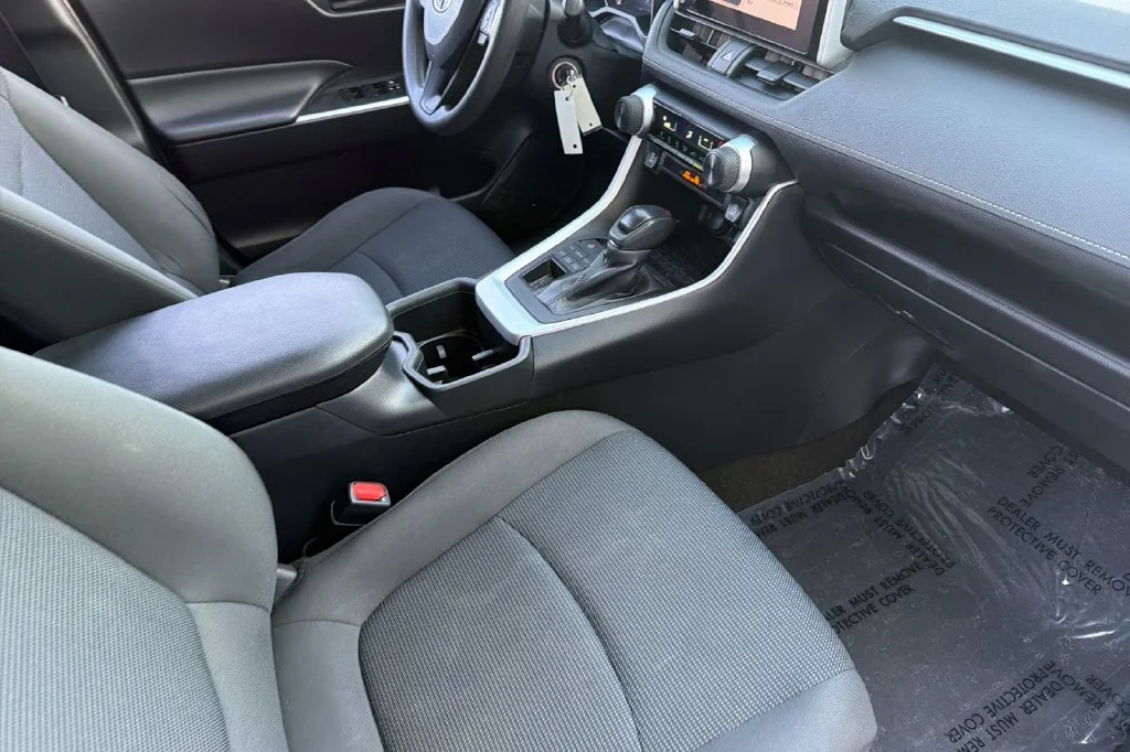 Used 2024 Ice Cap Toyota LE image 20