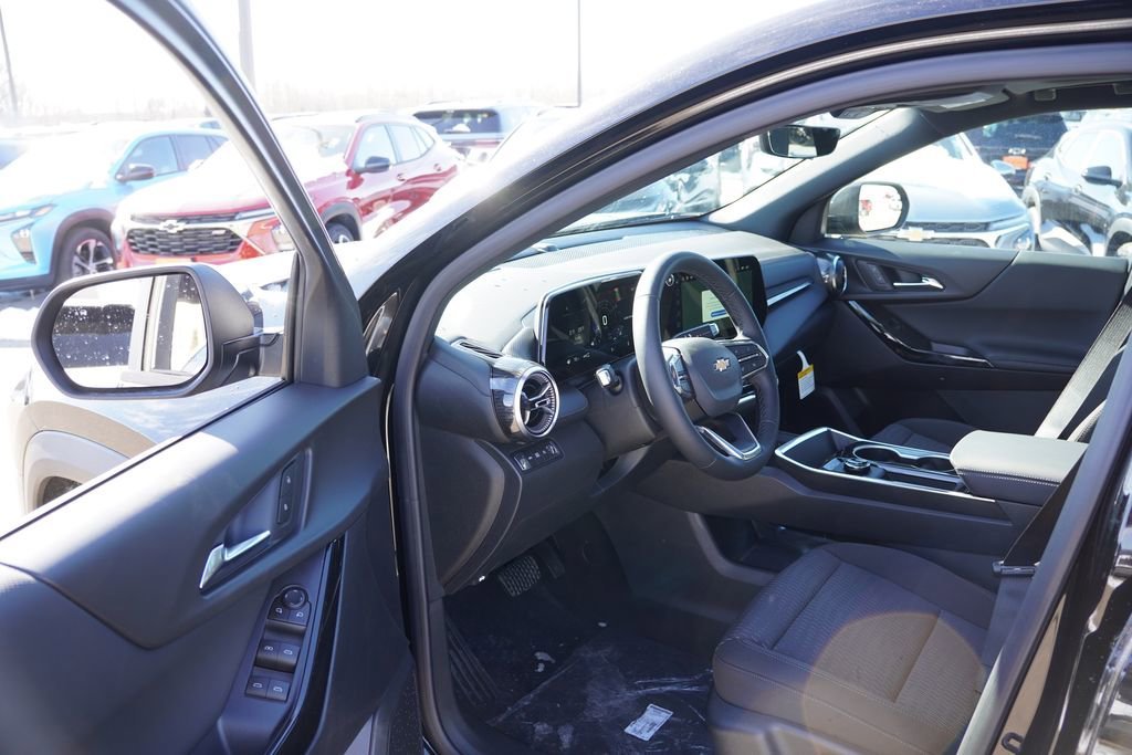 2026 Chevrolet Equinox LT - Photo 10