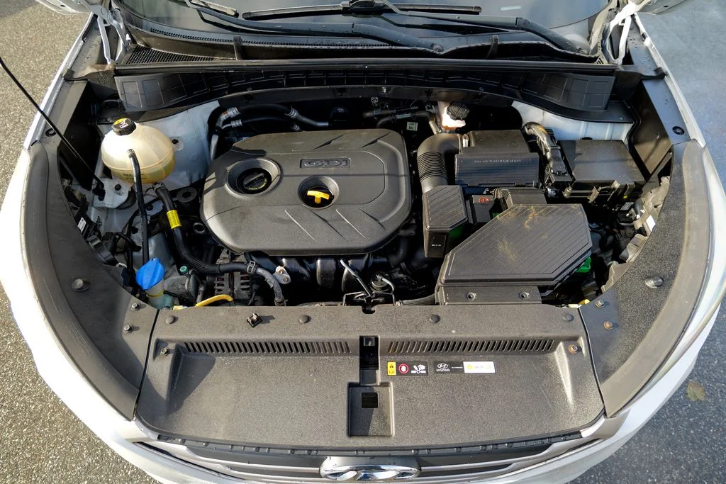 Used 2018 Molten Silver Hyundai SEL image 51