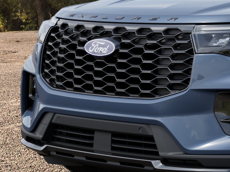 New 2027 Vapor Blue Metallic Ford ST-Line image 17