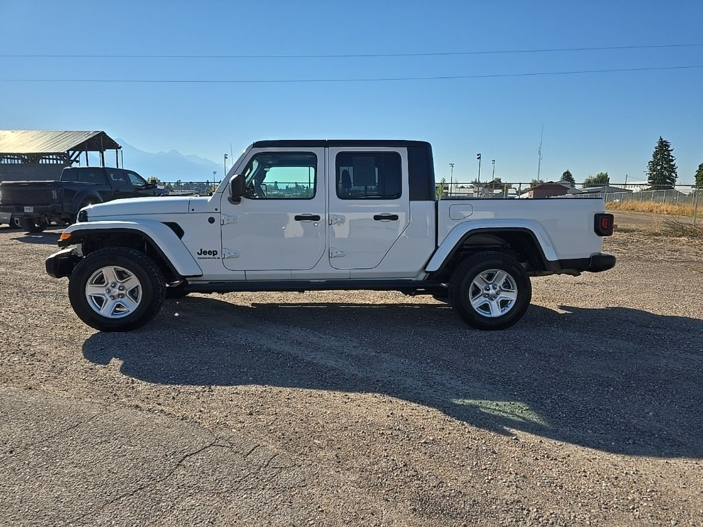 2023 Jeep Gladiator Sport S photo 3