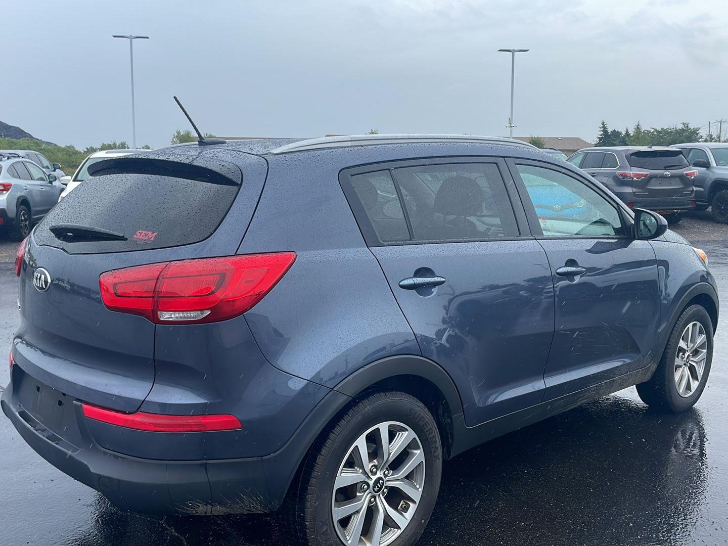 Used 2016 Twilight Blue Kia LX image 7