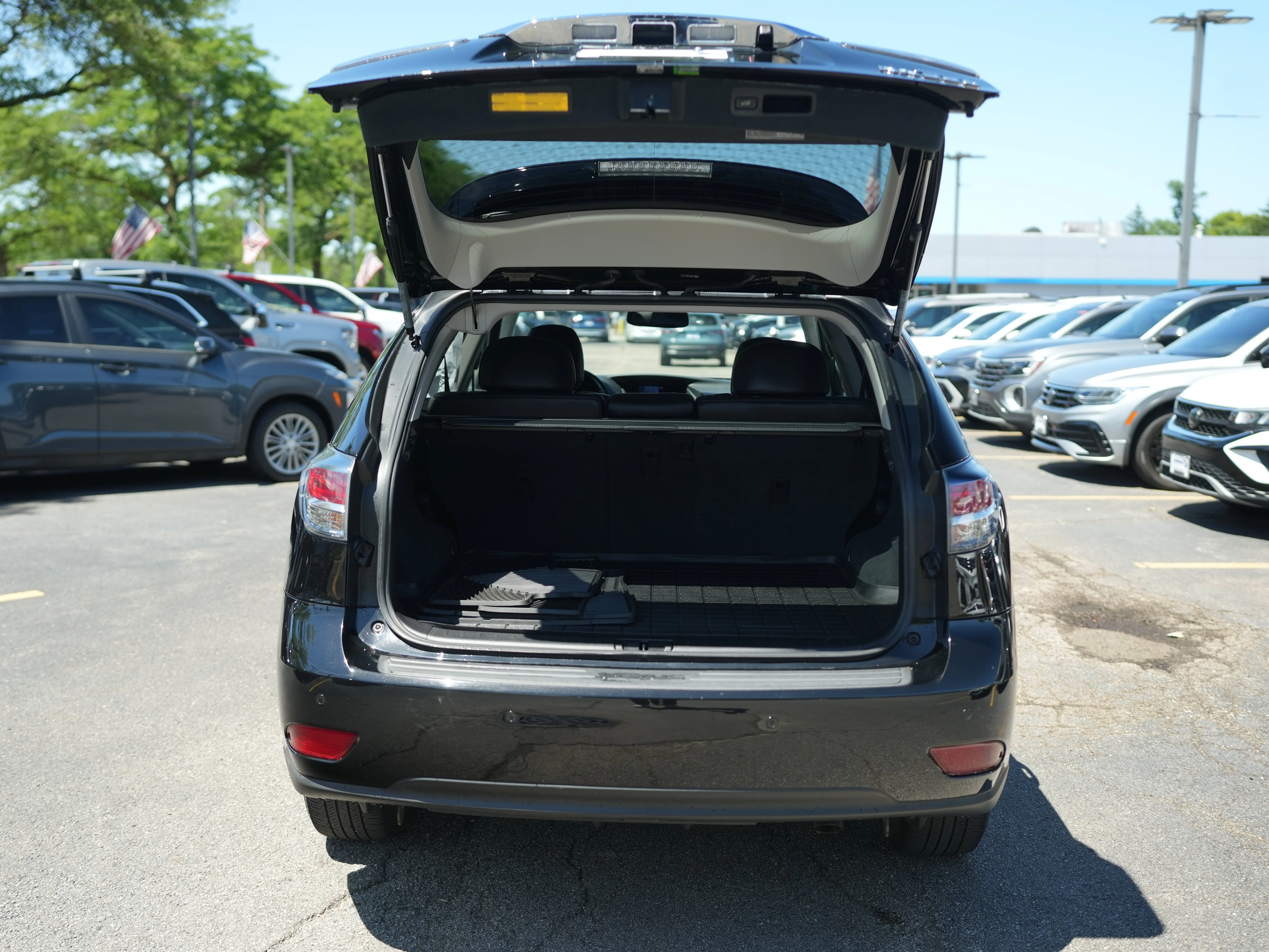 Used 2013 Black Lexus  image 7