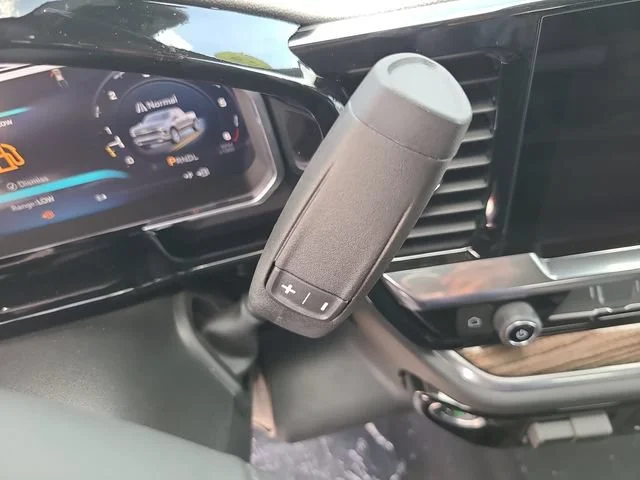 New 2026 Black Chevrolet LT image 30
