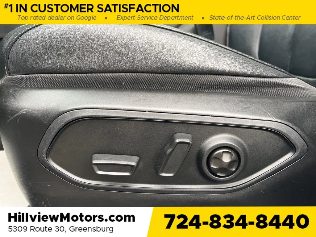 Certified Used 2023 Silver Jeep Limited image 17