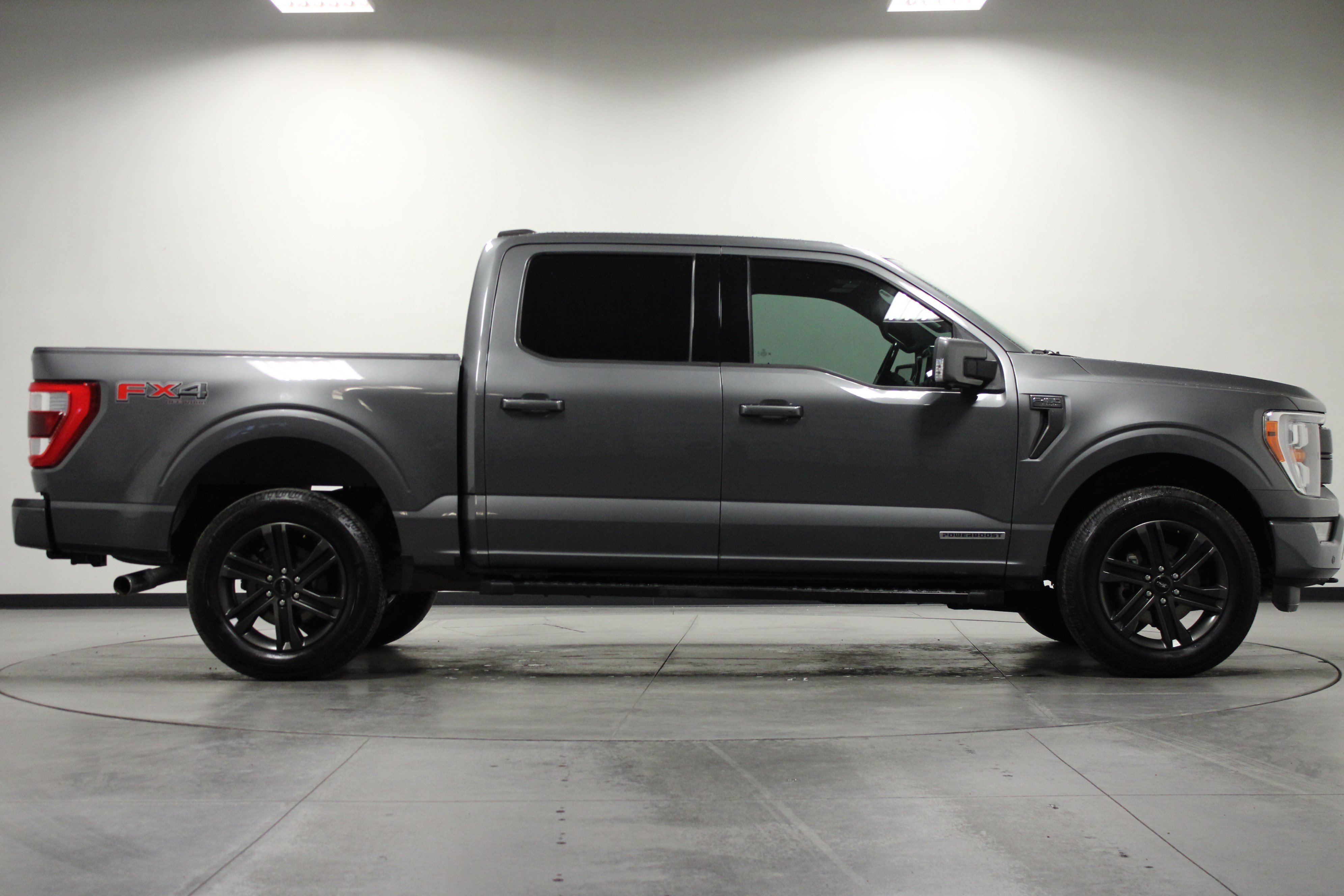 Used 2021 Carbonized Gray Metallic Ford LARIAT image 3