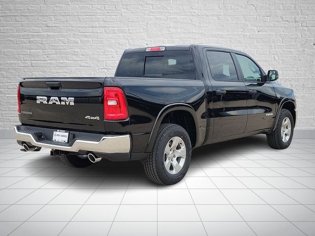 New 2026 Diamond Black Crystal Pearl-Coat Exterior Paint RAM Big Horn/Lone Star image 4