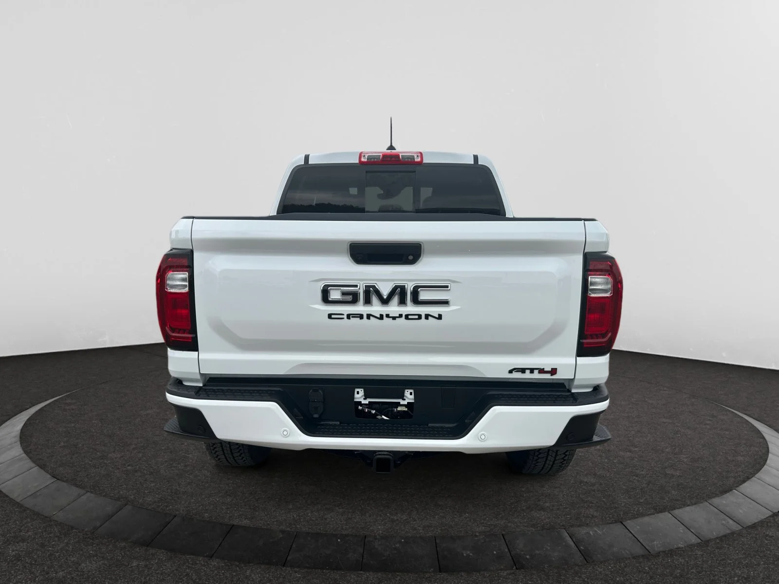 New 2026 Summit White GMC AT4 image 4