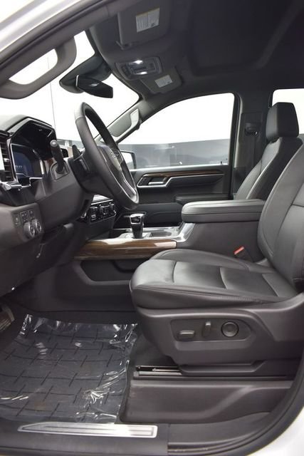 Used 2025 Chevrolet Silverado 1500 RST with VIN 1GCUKEEL4SZ125982 for sale in Burnsville, Minnesota