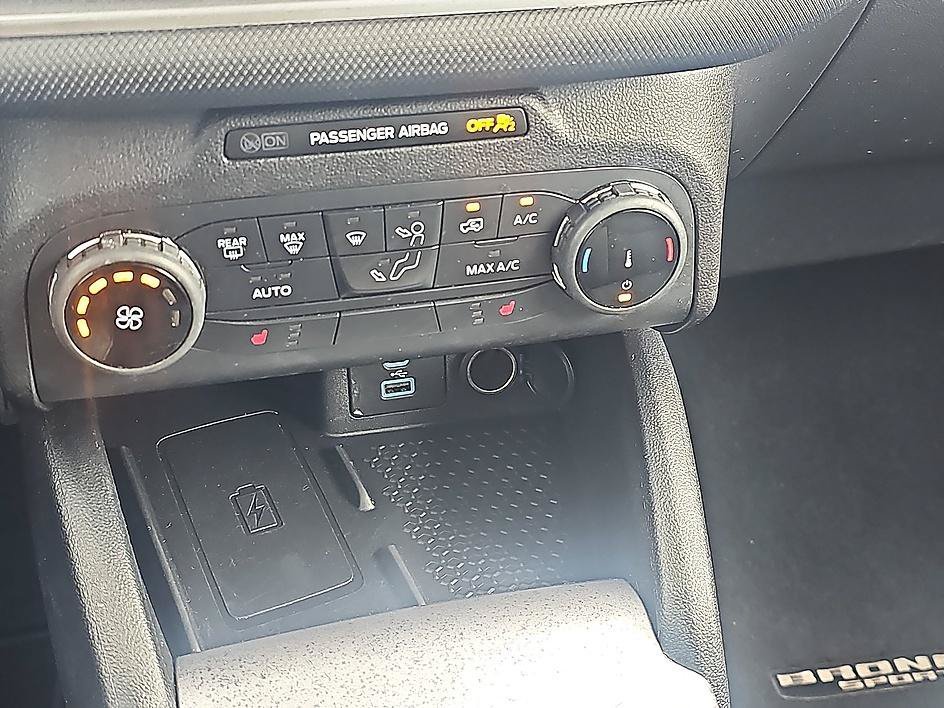 Used 2022 Blue Metallic Ford Big Bend image 25