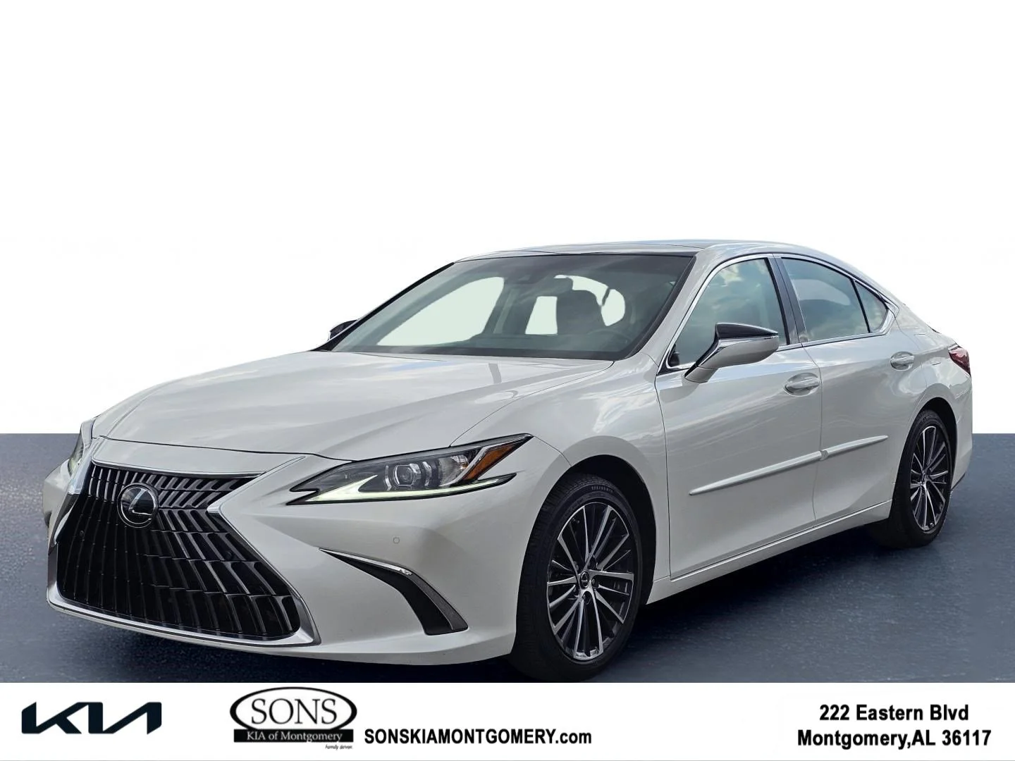 2023 Lexus ES 350 350's photo