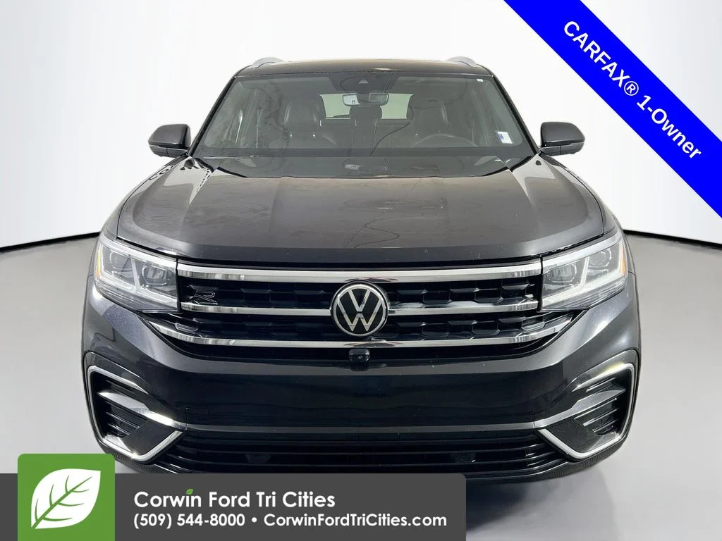 Used 2021 Deep Black Pearl Effect Volkswagen 3.6L V6 SEL Premium R-Line image 4