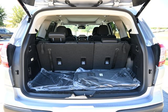 New 2026 Silver Subaru Limited 7-Passenger image 15