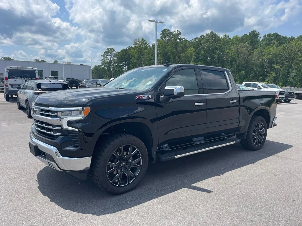 Used 2025 Black Chevrolet LTZ image 2