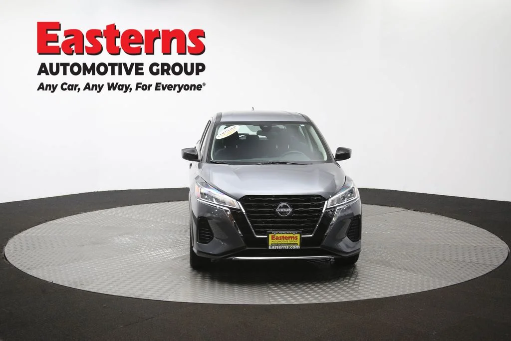 Used 2023 Gray Nissan S image 50