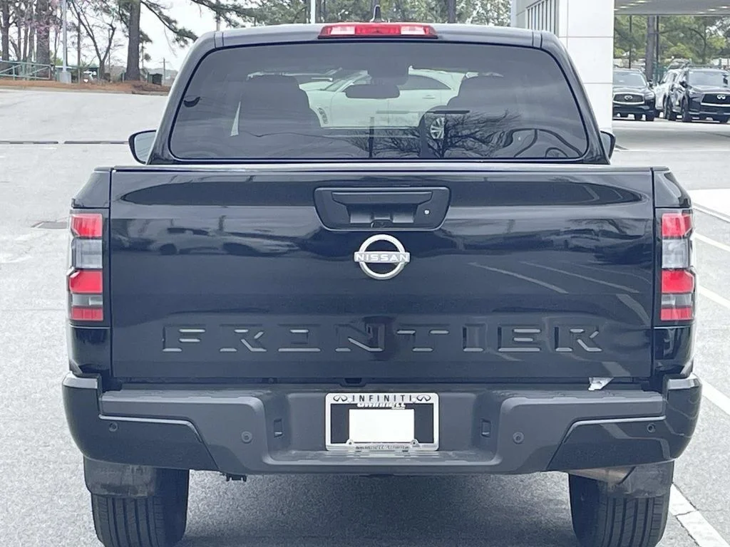 Used 2025 Black Nissan SV image 3