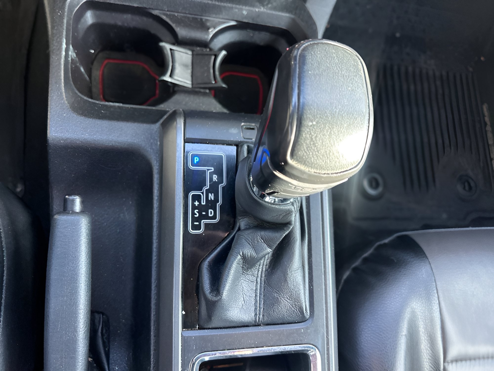 Used 2018 Super White Toyota TRD Sport image 26