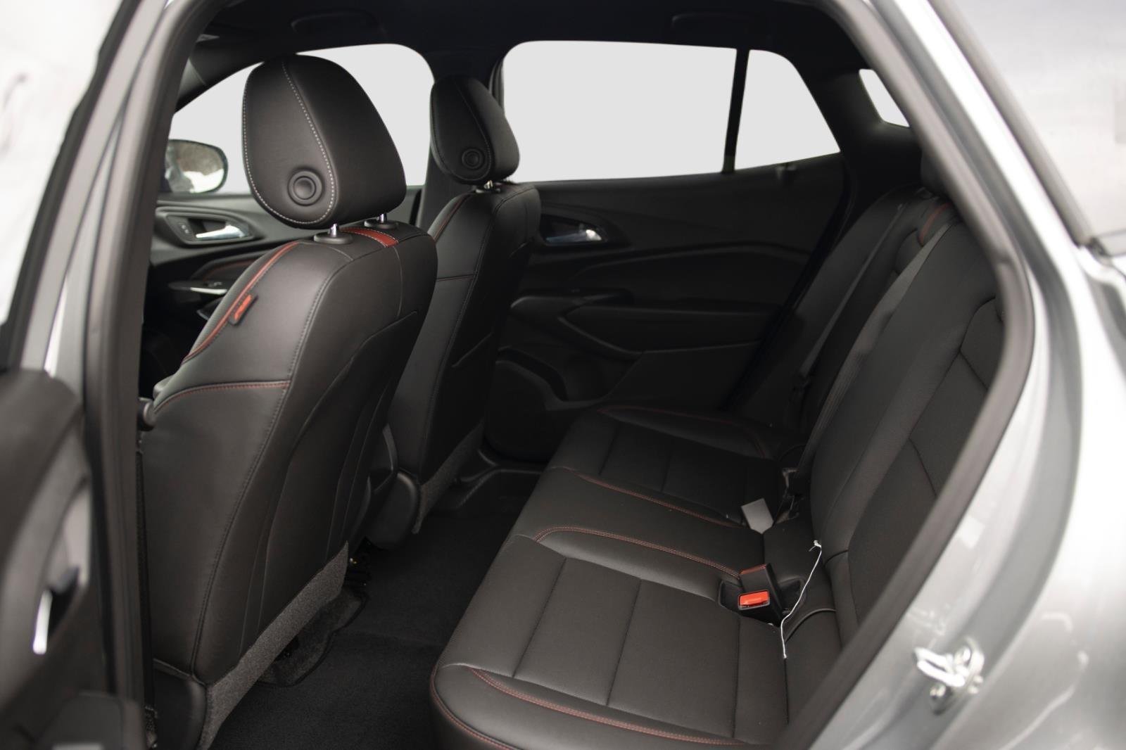 2026 Chevrolet Trax RS - Photo 21