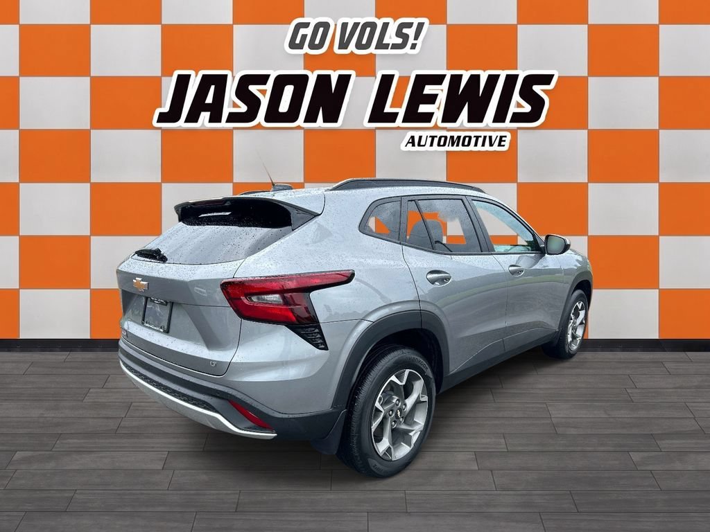Used 2025 Sterling Gray Metallic Chevrolet LT image 4