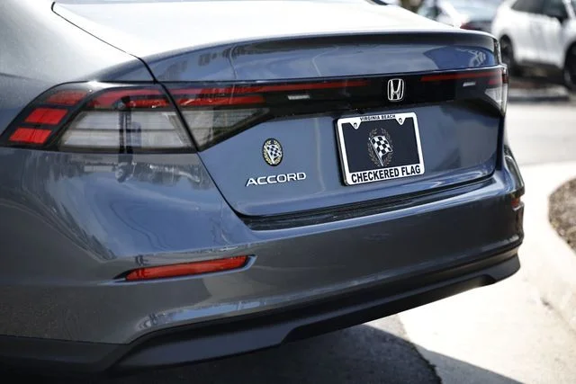 New 2026 Meteorite Gray Metallic Honda SE image 10