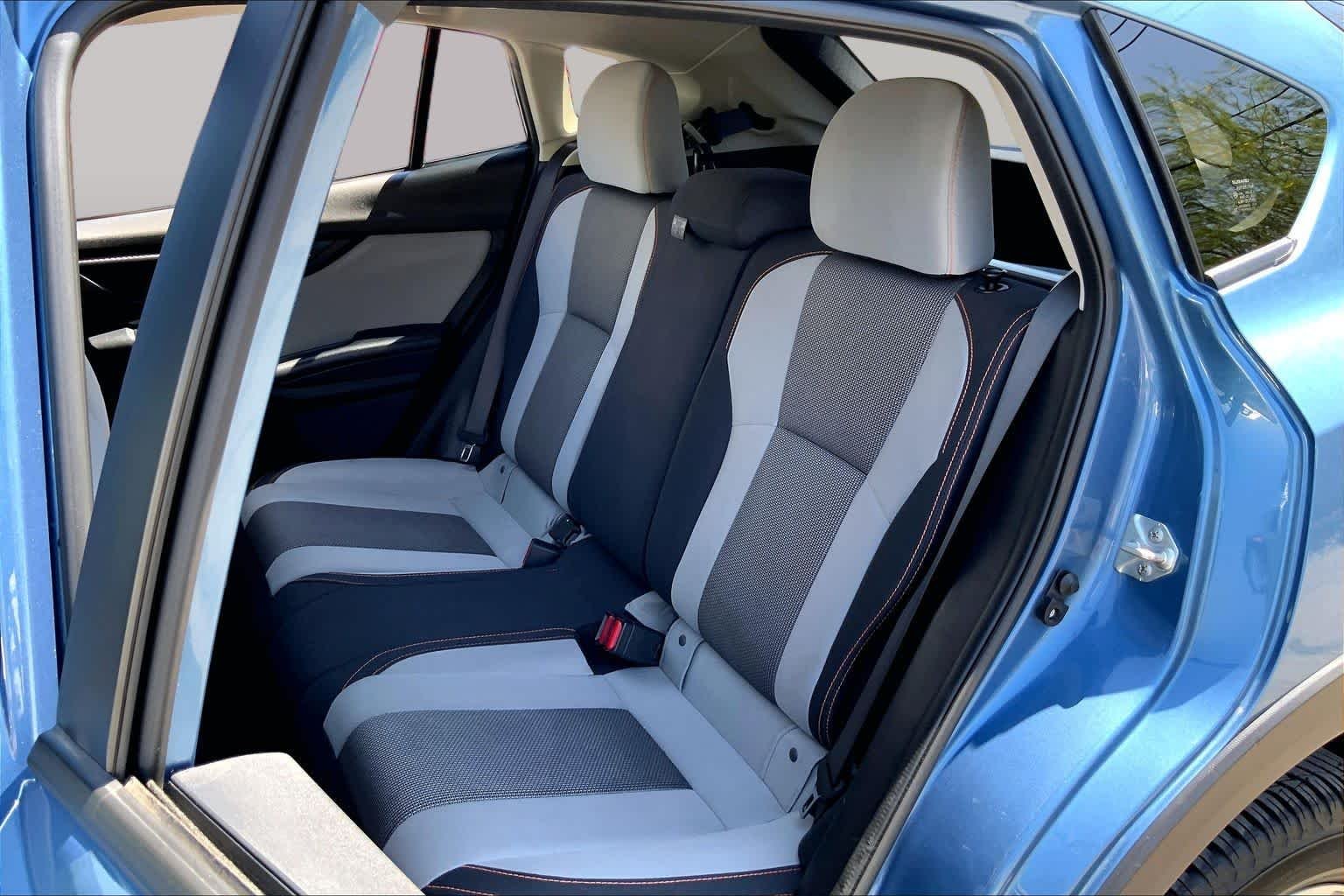 Used 2021 Horizon Blue Pearl Subaru Premium image 18