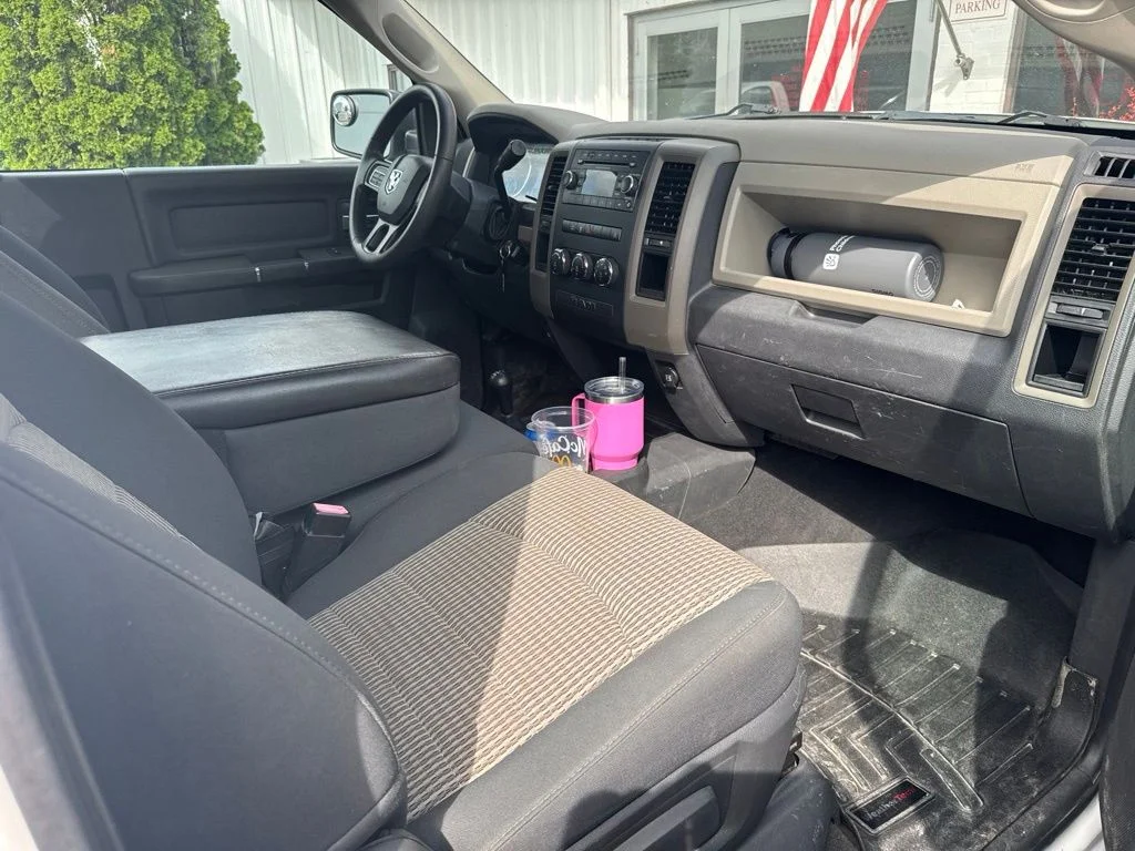 Used 2012 White Ram ST image 24