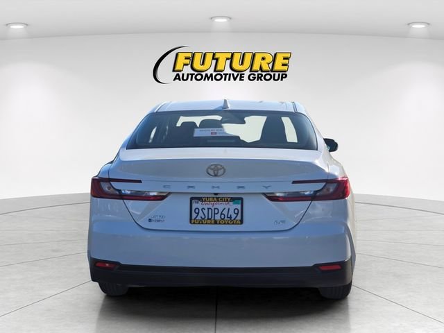 Used 2025 White Toyota LE image 5