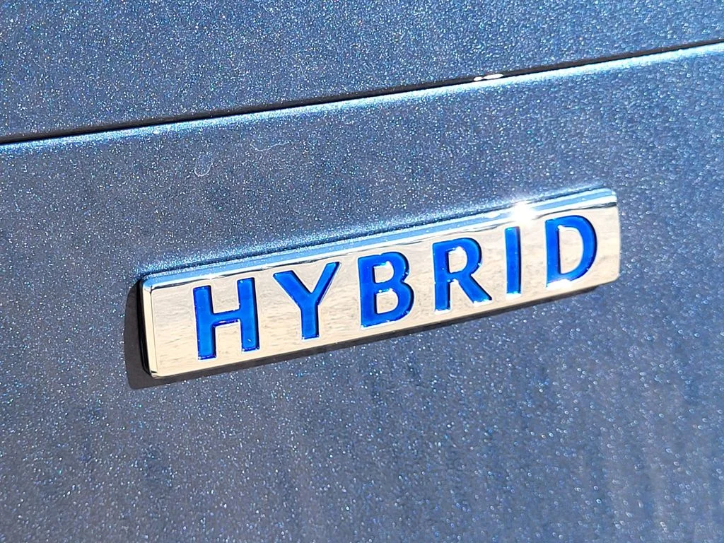 Used 2026 Ingot Blue Metallic Mazda Preferred image 8